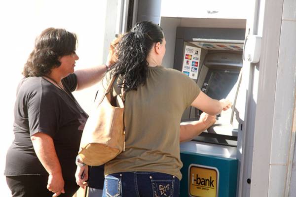 Τα capital controls δυσκολεύουν τις επιχειρήσεις