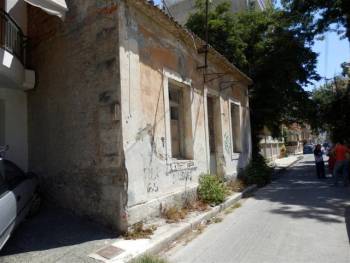 Πρωτόκολλα κατεδάφισης για ετοιμόρροπα κτήρια στην Καλαμάτα