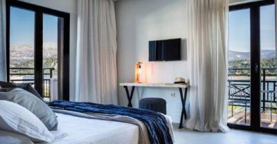 «Εξοικονομώ – Επιχειρώ» για ξενοδοχεία και καταλύματα: Ανοίγει σήμερα η πλατφόρμα