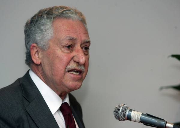 Φώτης Κουβέλης: "Τρίτος πόλος με συσπείρωση ευρύτερων δυνάμεων"