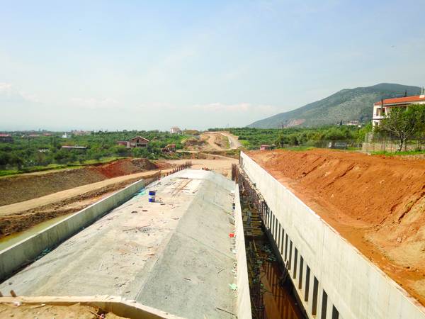 Απαισιοδοξία Λαμπρόπουλου για δρόμους και αεροδρόμιο