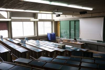 “Κόπηκαν” και οι τρεις νομικές σχολές των ιδιωτικών Πανεπιστημίων - Διαψεύδει ο Μήτκας