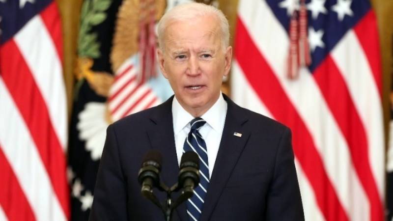 Ανησυχία Μπάιντεν για τον αντίκτυπο στις τιμές του πετρελαίου από τον πόλεμο στη Μέση Ανατολή