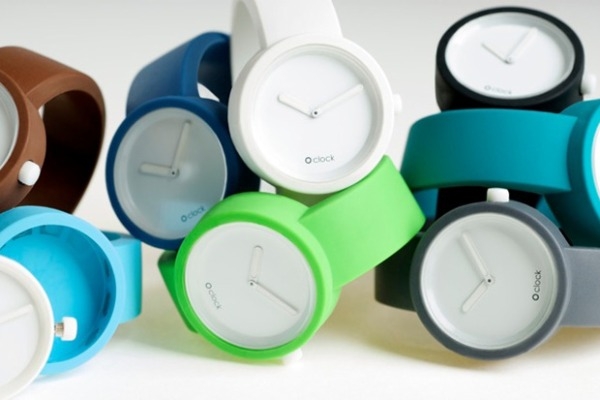 Ακαμπτος ο Αθανασόπουλος στις ικεσίες μικροπωλητών, μετά την κατάσχεση ρολογιών από τη Δημοτική Αστυνομία