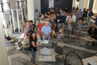 Σε 11 σημεία οι κάλπες του ΣΥΡΙΖΑ στη Μεσσηνία