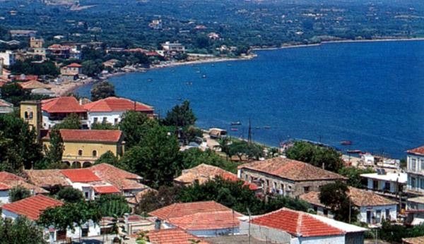 Κλέφτες "χτύπησαν" σπίτια στο Πεταλίδι