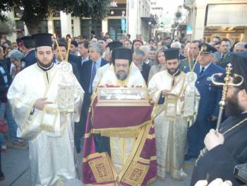 Υποδοχή τίμιας χείρας του Αγίου Νεκταρίου