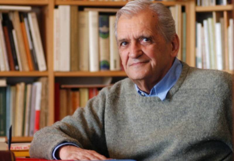 Αφιέρωμα στον ποιητή Τίτο Πατρίκιο απόψε στην Καλαμάτα