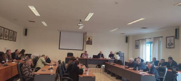 Τη Δευτέρα συνεδριάζει το Δημοτικό Συμβούλιο Τριφυλίας