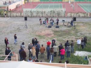 Μόνο ολιγάρχες επενδύουν στο βασίλειο της μαύρης σημαίας