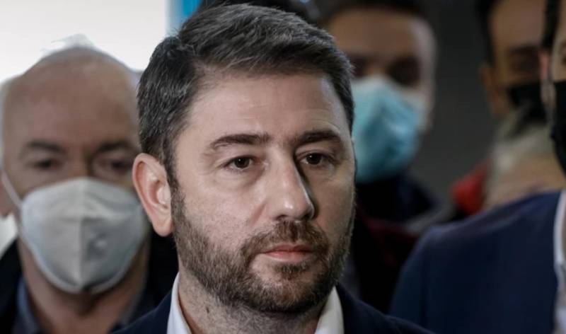 Ανδρουλάκης: Θα πρέπει να αυξηθούν τα σημεία που γίνονται δωρεάν μοριακά και rapid test