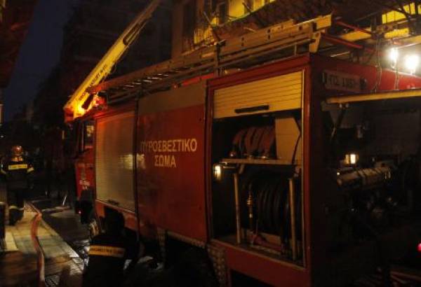 Εκρηξη και πυρκαγιά σε σπίτι στην Τρίπολη