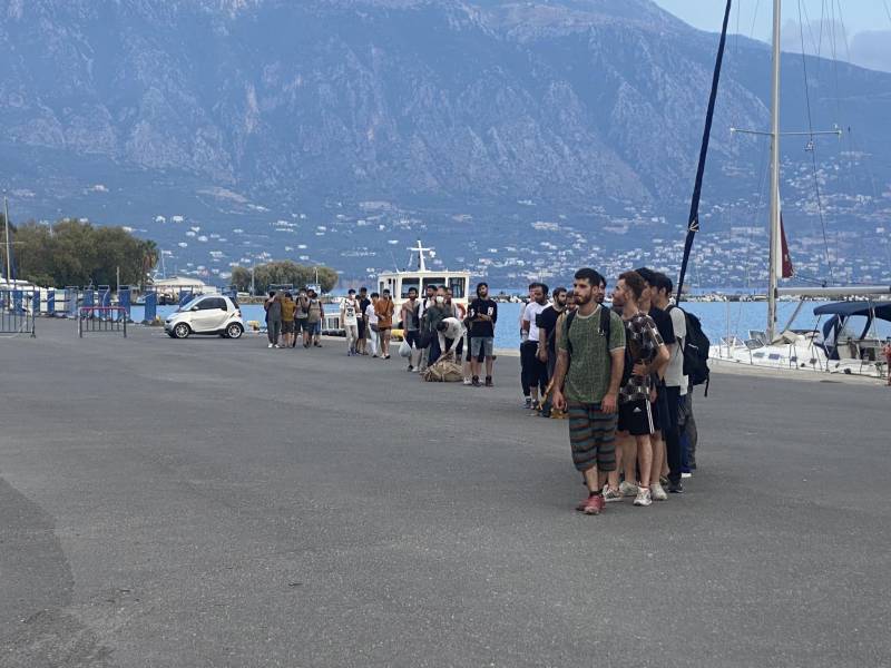 Καλαμάτα: Σύλληψη δύο Αφγανών και ενός Τούρκου για διακίνηση μεταναστών