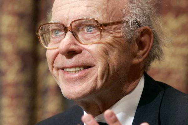 Πέθανε ο Αμερικανός νομπελίστας Χημείας Ιργουιν Ρόουζ