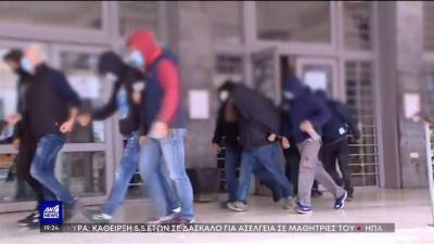 Θεσσαλονίκη: Στη φυλακή 9 από τους 10 κατηγορούμενους για το κύκλωμα με τα 105 κιλά κοκαϊνης