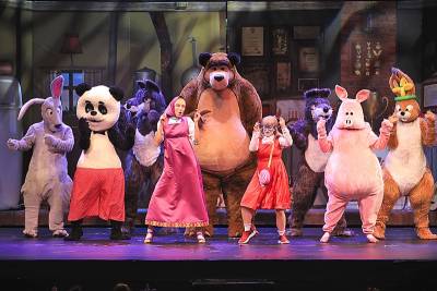 «Η Μάσα και ο αρκούδος, μια μεγάλη γιορτή» στην Καλαμάτα