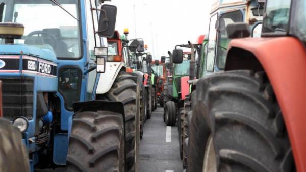 Αγροτικοί σύλλογοι της Πελοποννήσου σε συλλαλητήριο στη Θεσσαλονίκη