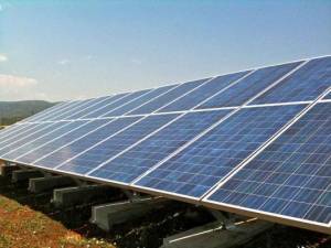 Αγονος ο διαγωνισμός για το φωτοβολταϊκό της ΔΕΗ στη Μεγαλόπολη