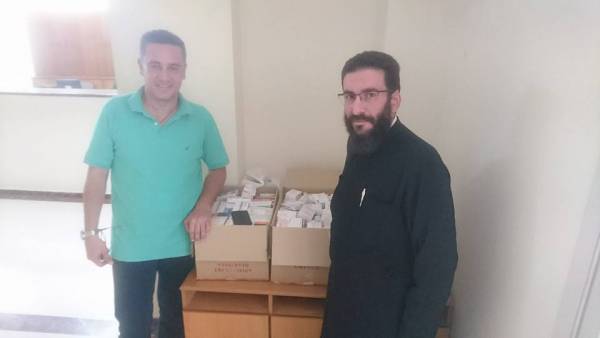 Φάρμακα από τη Μητρόπολη Μεσσηνίας και τον ΣΚΑΪ στο Δήμο Καλαμάτας