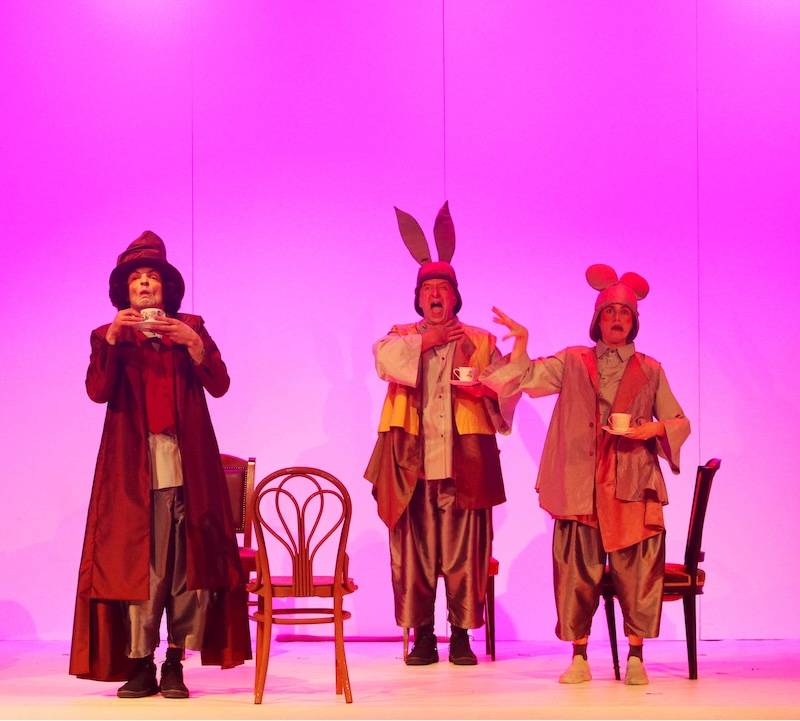 «Η Αλίκη στη χώρα των θαυμάτων» τη Δευτέρα στο Ανοιχτό Θέατρο Καλαμάτας