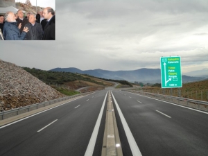 Παραδόθηκε το Παραδείσια - Τσακώνα