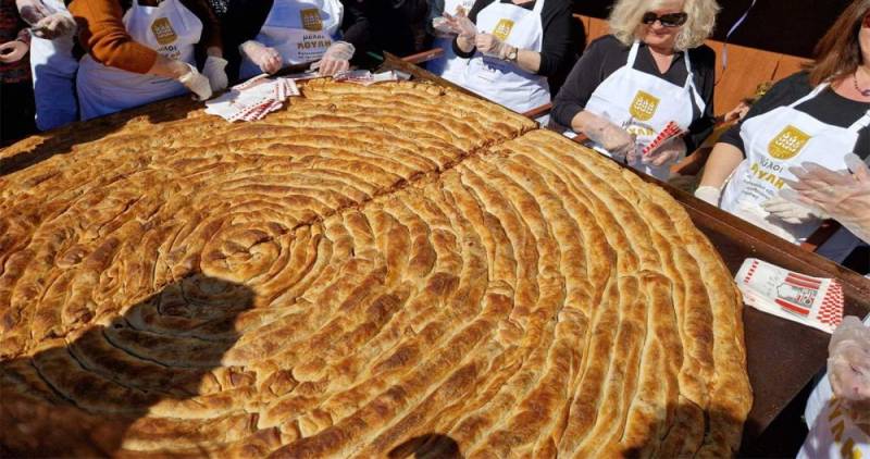 Κοζάνη: Ανάρπαστο έγινε το μεγαλύτερο κιχί του... κόσμου!