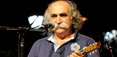 Πέθανε ο γνωστός ρεμπέτης Αγάθωνας