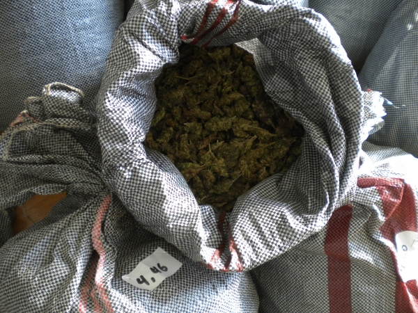 Συνελήφθη 54χρονος στην Τρίπολη με 37 κιλά χασίς σε ...10 σακιά