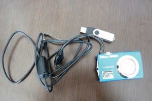 Συνελήφθησαν τρεις ανήλικοι τσιγγάνοι - Το κλεμμένο USB στικάκι "μαρτύρησε" τη διάρρηξη