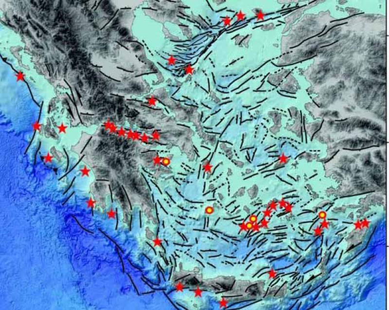 Κίνδυνος από τσουνάμι στις ακτές της Μεσσηνίας, σύμφωνα με ερευνητή του ΕΛΚΕΘΕ