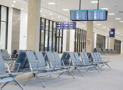 Χωρίς τουρίστες έρχεται χρεοκοπία
