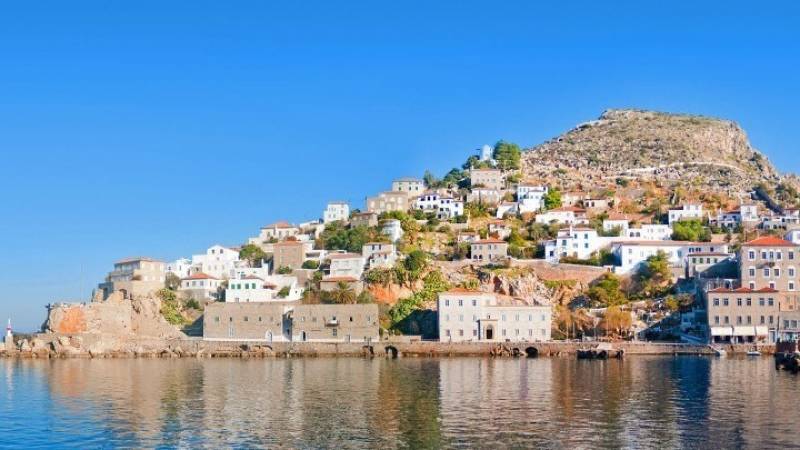 Μόνο με άδεια τα οχήματα στην Yδρα – Ποιοι εξαιρούνται και πώς γίνεται η αίτηση