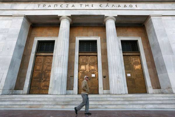 Λαφαζάνης στην «Bild»: &quot;Ανοησίες τα περί εισβολής μου στην Τράπεζα της Ελλάδος&quot;