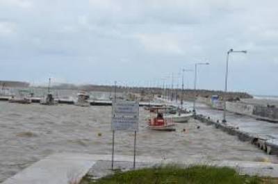Σύμβαση για λιμάνι και προγραμματισμό προσλήψεων