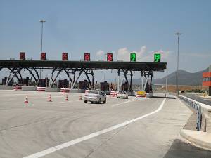 Υπάλληλοι του “Μορέα“ ταλαιπωρούν ανάπηρο παιδί