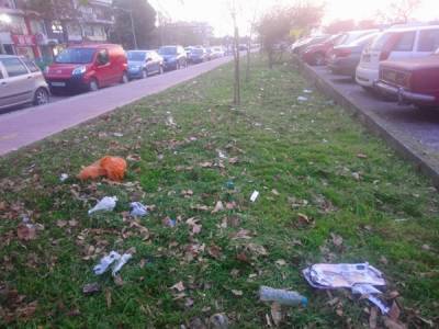 Μένει ακαθάριστο