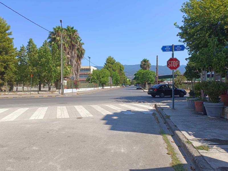 Δεν είναι ευδιάκριτες