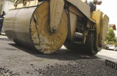 Ασφαλτοστρώσεις στην Πύλο