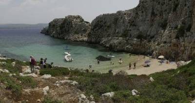 Εξόρμηση στη νήσο Πρώτη