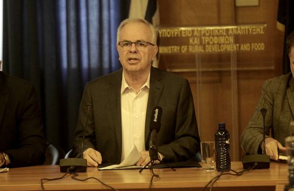 Ο Αποστόλου διαφωνεί για τα δασικά και επισημαίνει: "Κινδυνεύουν ιδιοκτησίες και επιδοτήσεις"