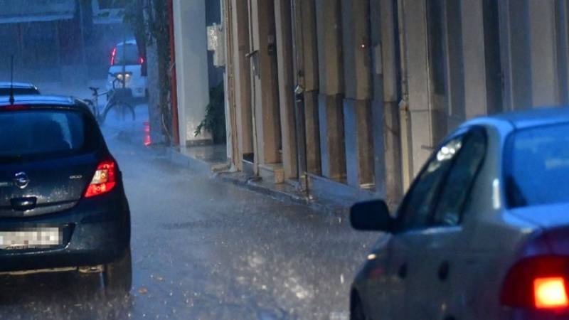 Ερχεται επιδείνωση του καιρού - Πώς θα εξελιχθεί (βίντεο)