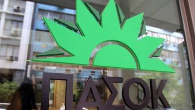 Πέθανε ο πρώην υπουργός και βουλευτής του ΠΑΣΟΚ Βασίλειος Ιντζές