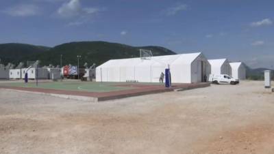 Έφτασαν στη Μαλακάσα οι 71 μετανάστες του ναυαγίου της Πύλου (Βίντεο)