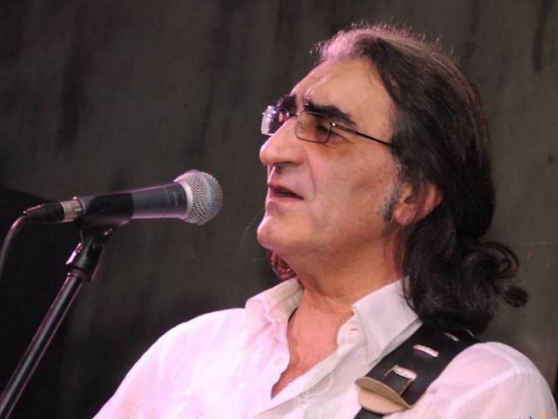 Συναυλία του Βασίλη Καζούλη σήμερα στην Καλαμάτα