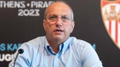 Οικονόμου: Αυστηρή αλλά απολύτως δίκαιη η μεταναστευτική πολιτική της χώρας