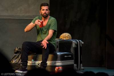 Ο Θανάσης Βισκαδουράκης στην «Ε» για τον &quot;Caveman&quot;