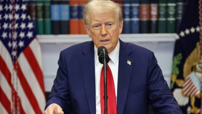 Τραμπ: Η Βενεζουέλα «θα παραδώσει» ως και 50 εκατ. βαρέλια πετρελαίου στις ΗΠΑ