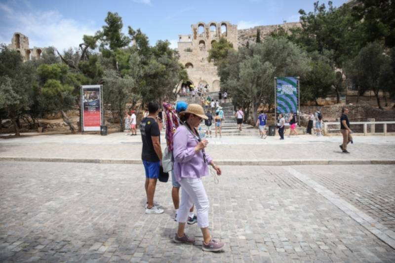 Καύσωνας: Νέο έκτακτο δελτίο από την ΕΜΥ – Πού θα “χτυπήσει” 43άρια