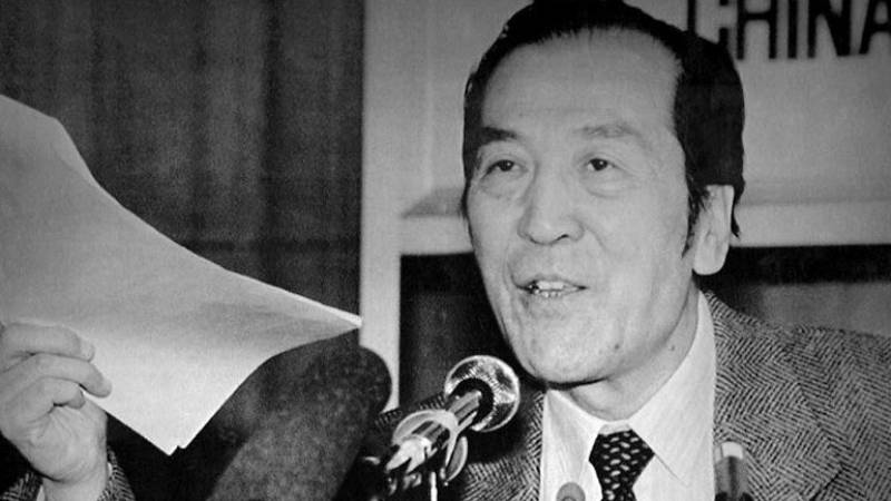 Πέθανε στα 90 του χρόνια το πρόσωπο της σφαγής στην Τιενανμέν