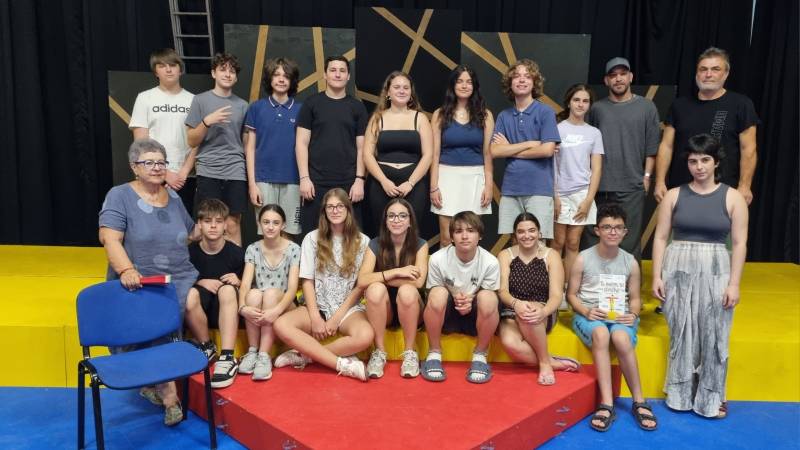 «Το όνειρο του σκιάχτρου» από την Πειραματική Σκηνή (βίντεο)